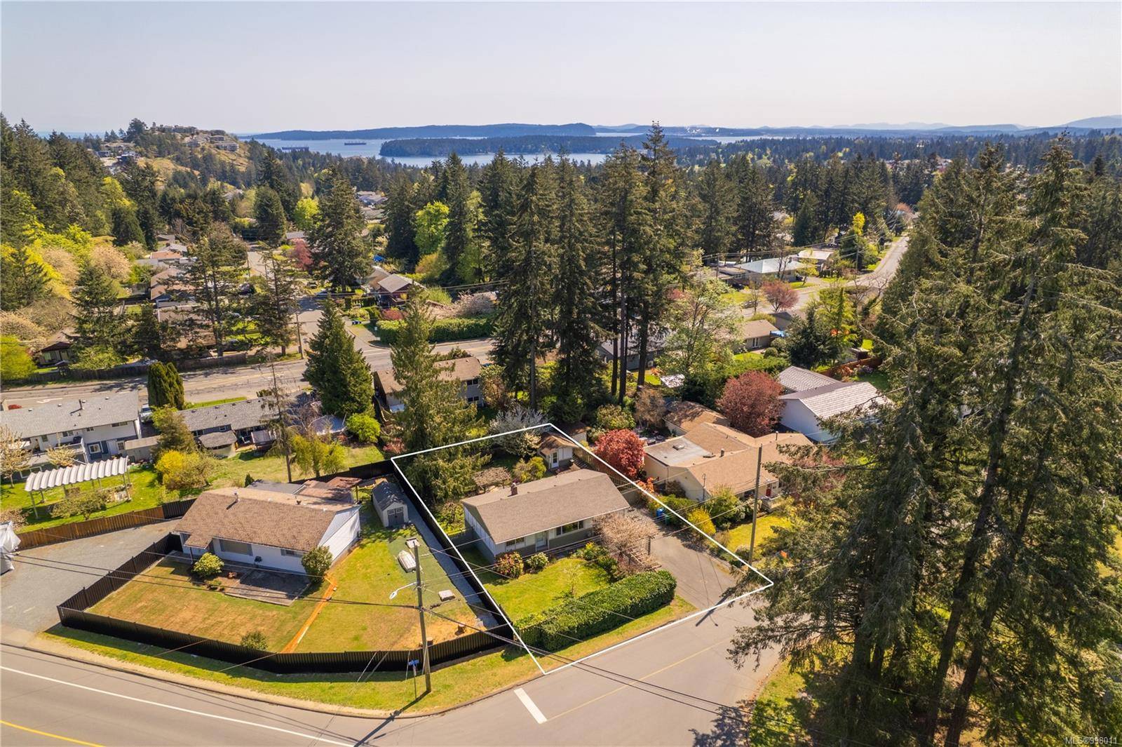 Nanaimo, BC V9R 2P9,594 Ruby Cres