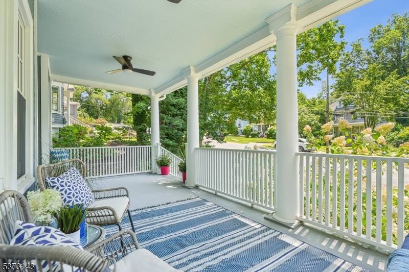 Maplewood Twp., NJ 07040,29 Oakview Ave