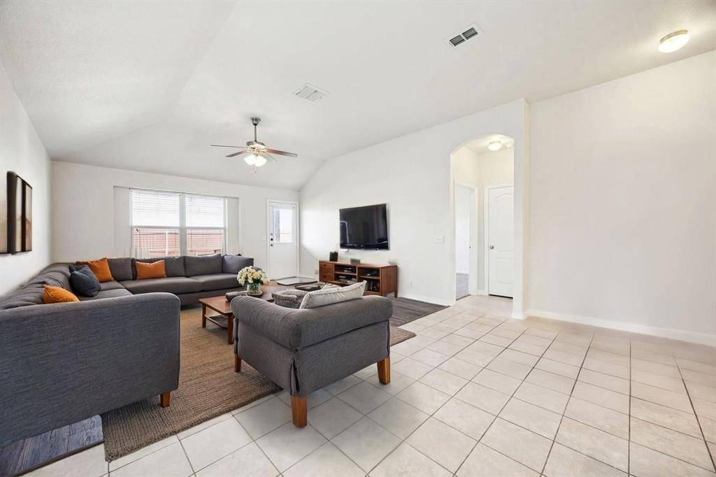 Fort Worth, TX 76135,4717 Homelands Way