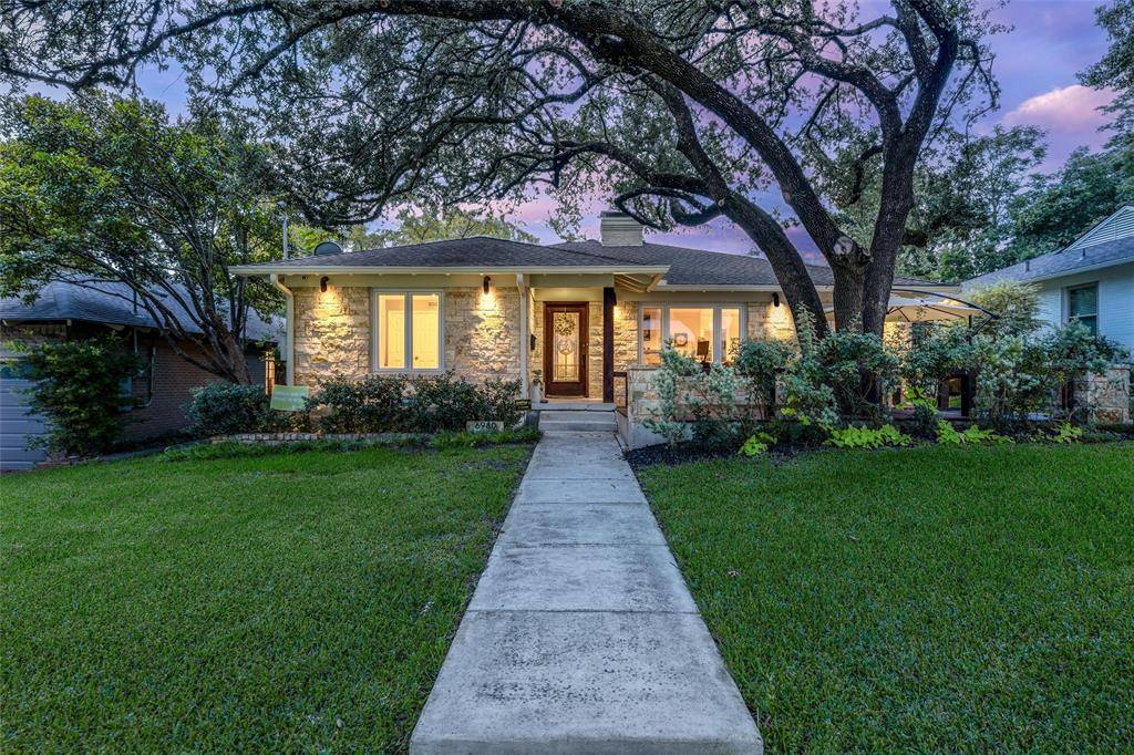 Dallas, TX 75214,6980 Bob O Link Drive