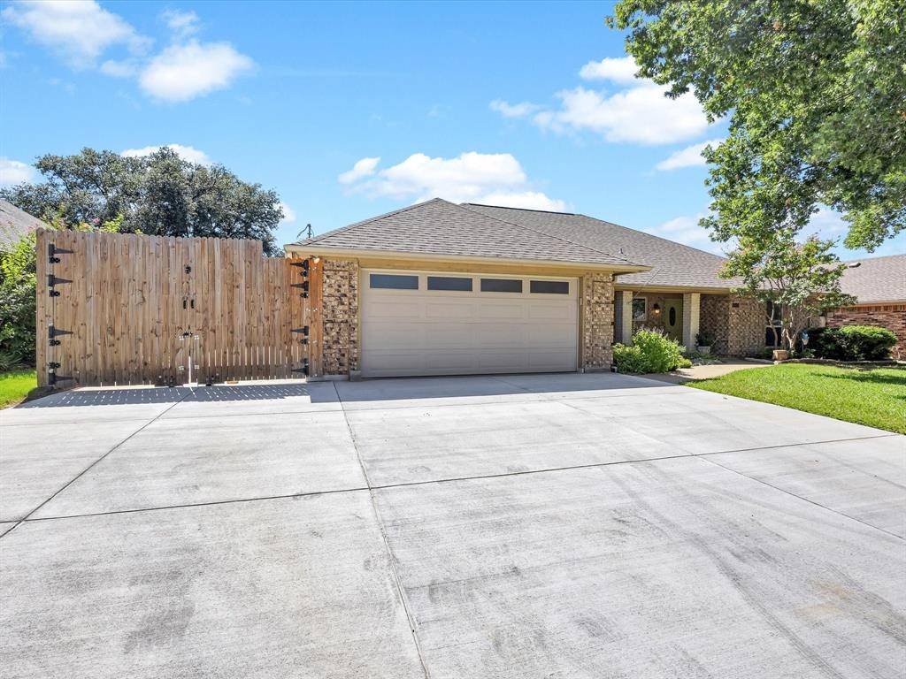 North Richland Hills, TX 76182,6413 Blake Court