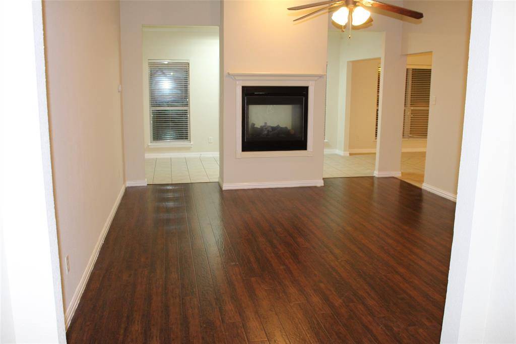 Irving, TX 75060,719 Jeff Court