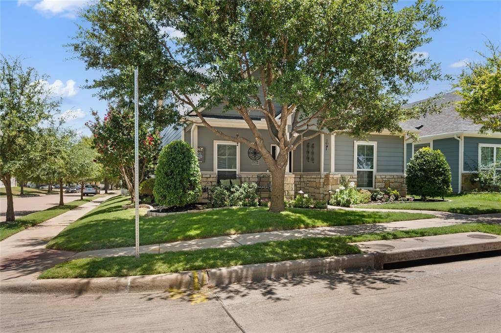 Fort Worth, TX 76179,10944 Kinston Street