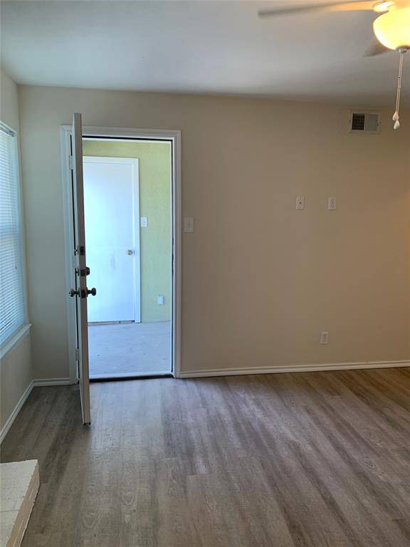 Dallas, TX 75204,4622 Monarch Street #203