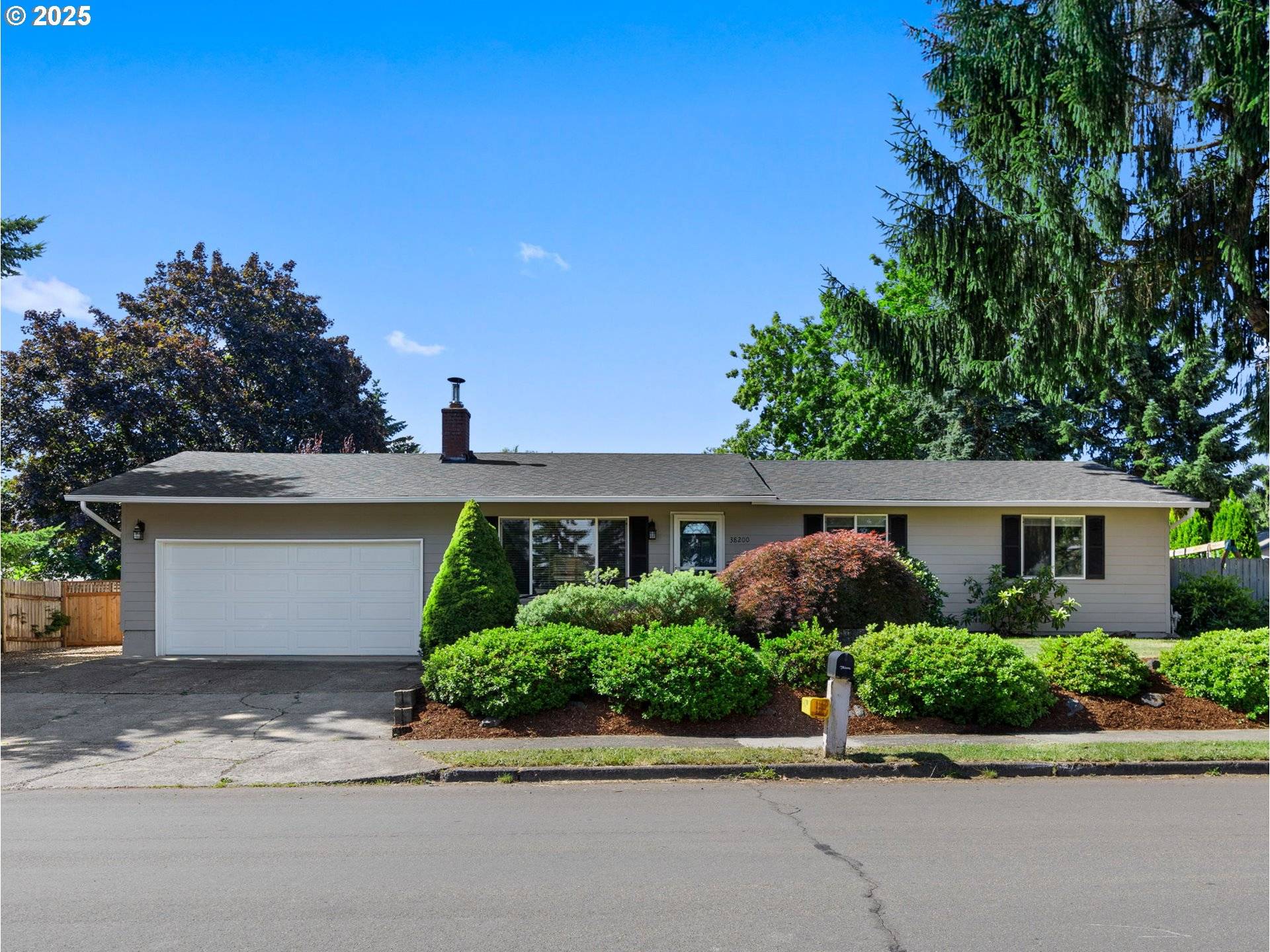 Sandy, OR 97055,38200 NETTIE CONNETT DR