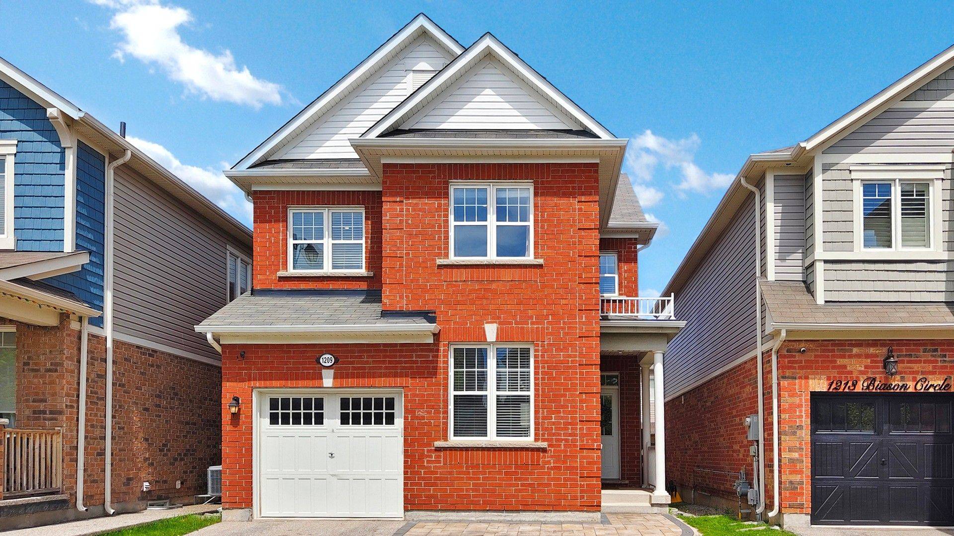 Milton, ON L9T 8S8,1209 Biason CIR