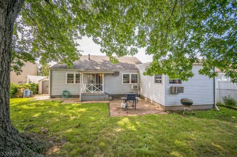 Carteret Boro, NJ 07008,116 Whitman St