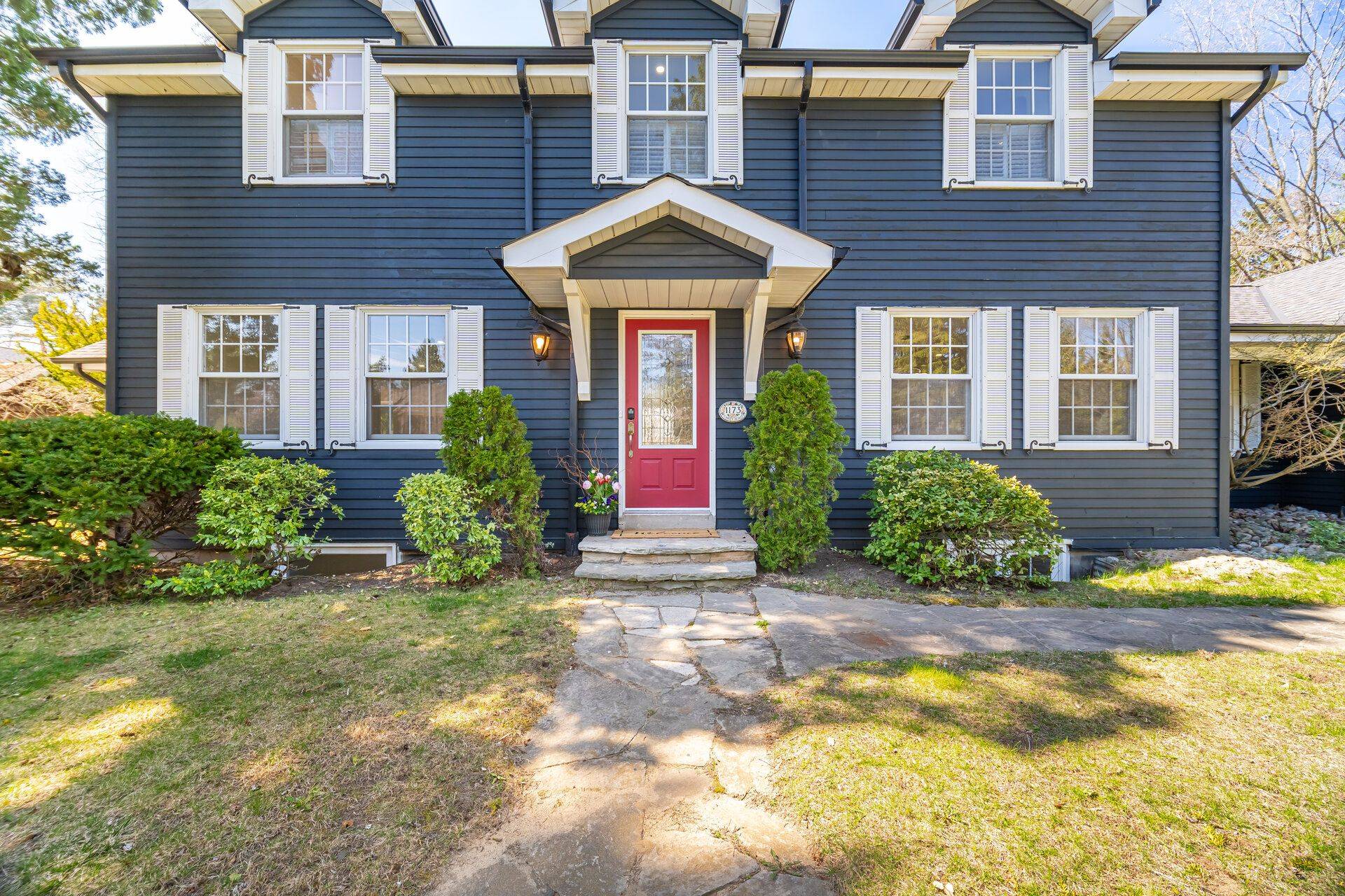 Oakville, ON L6J 2E3,1173 Carey RD