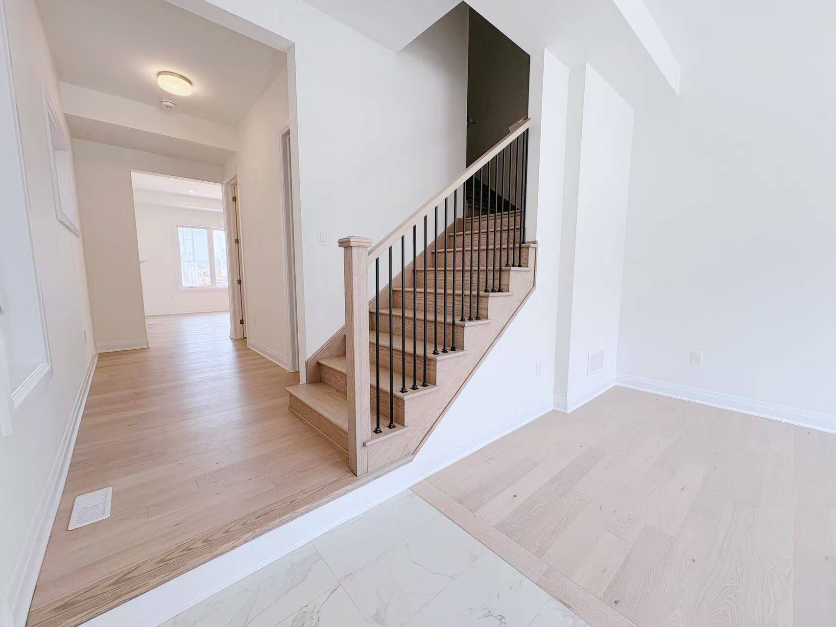 Oakville, ON L6M 4K1,3276 Mariner Passage N/A