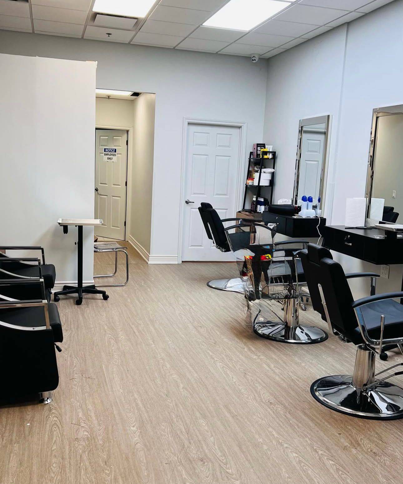 Brampton, ON L6W 2B5,245 Queen ST E #1