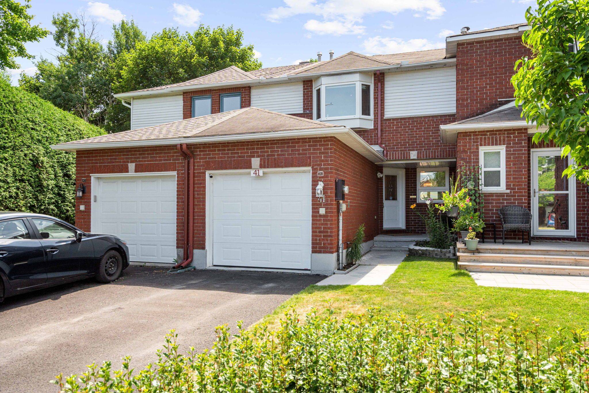 Kanata, ON K2L 4A8,41 Peterson PL