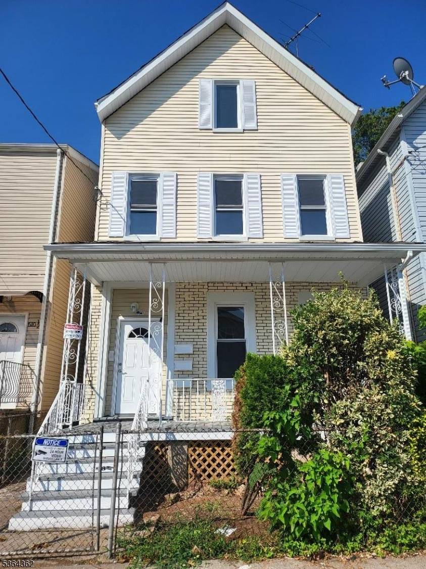Elizabeth City, NJ 07206,612 Fulton St