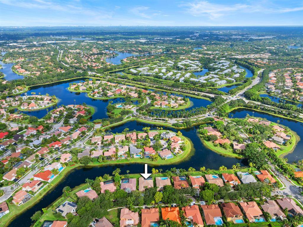 Weston, FL 33326,1110 Fairfax Ln