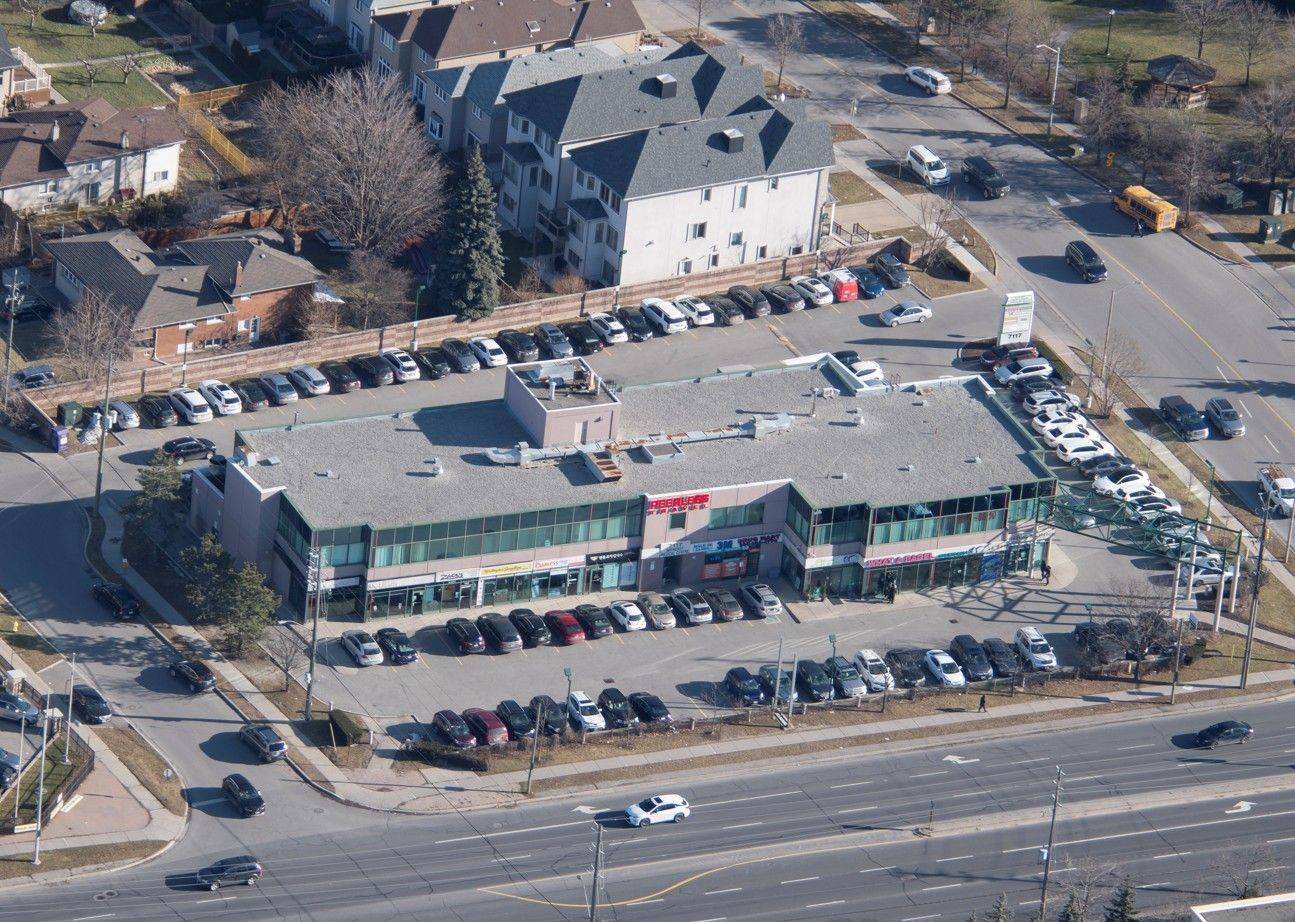Vaughan, ON L4J 2J6,7117 Bathurst ST #107