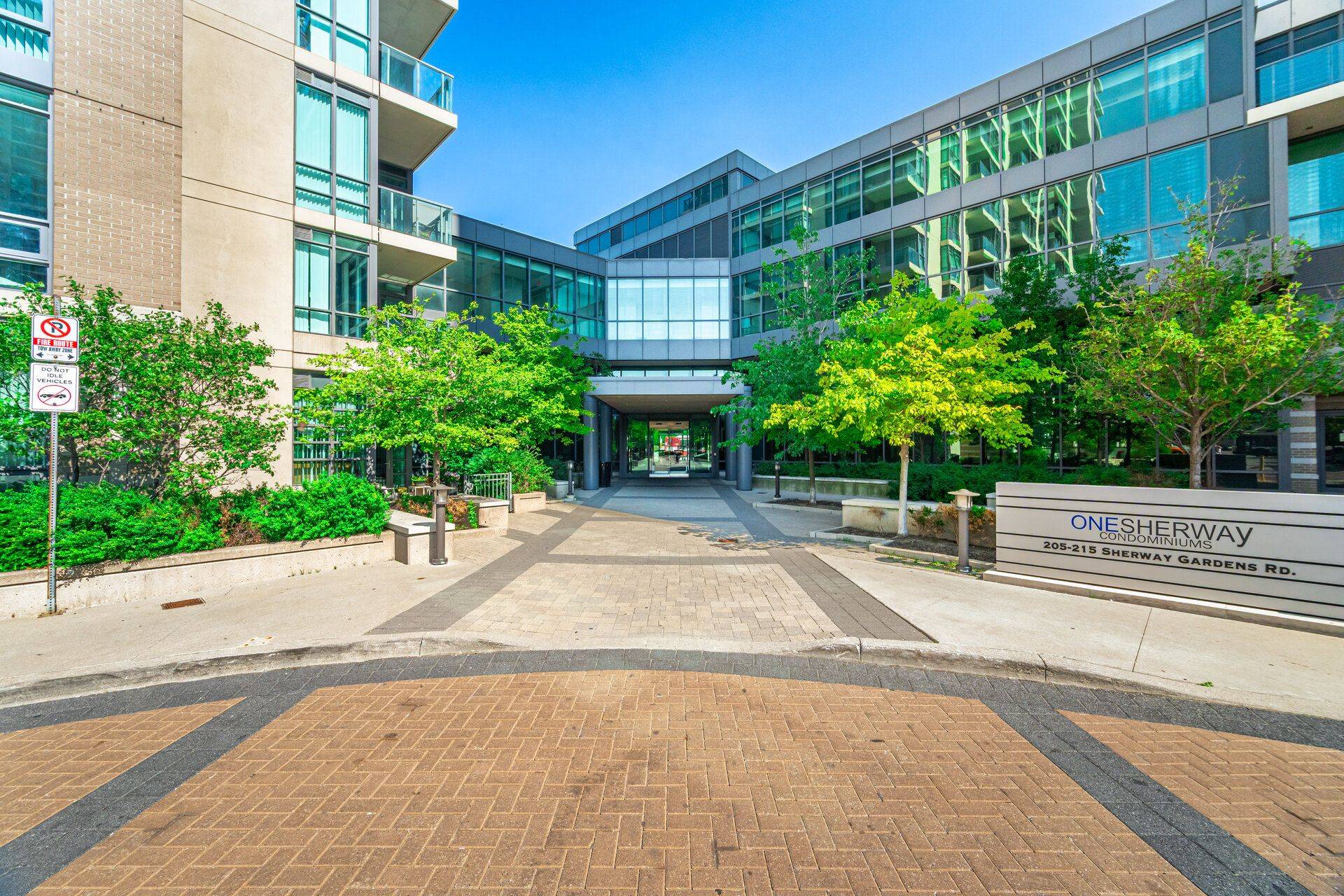 Toronto W08, ON M9C 0A5,205 Sherway Gardens RD #1509