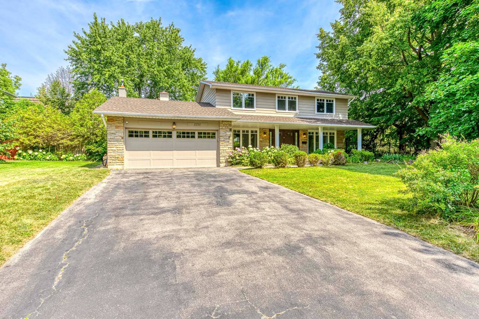 Oakville, ON L6J 5N1,2211 All Saints CRES