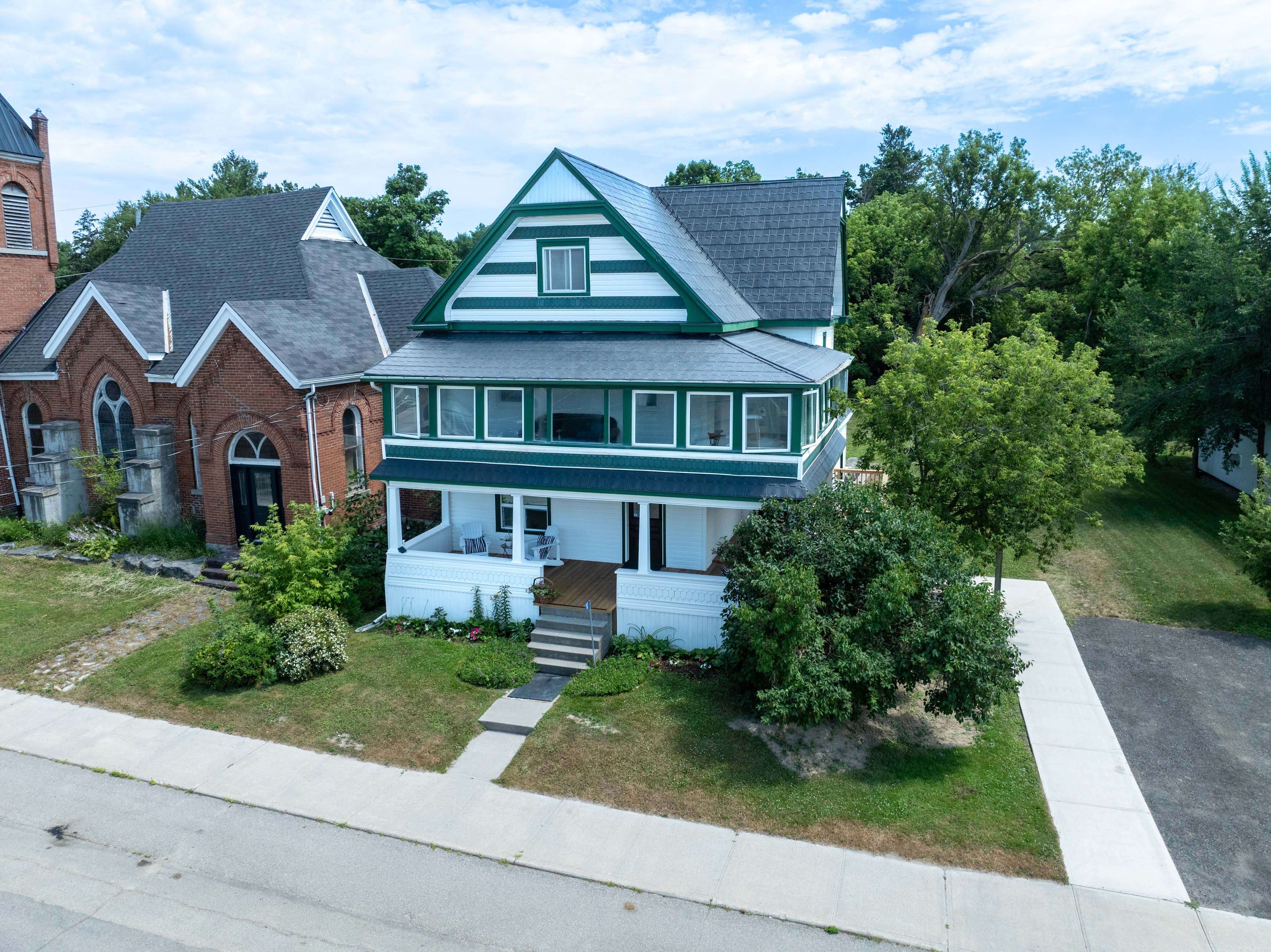 Leeds And The Thousand Islands, ON K0H 2N0,153 Main ST
