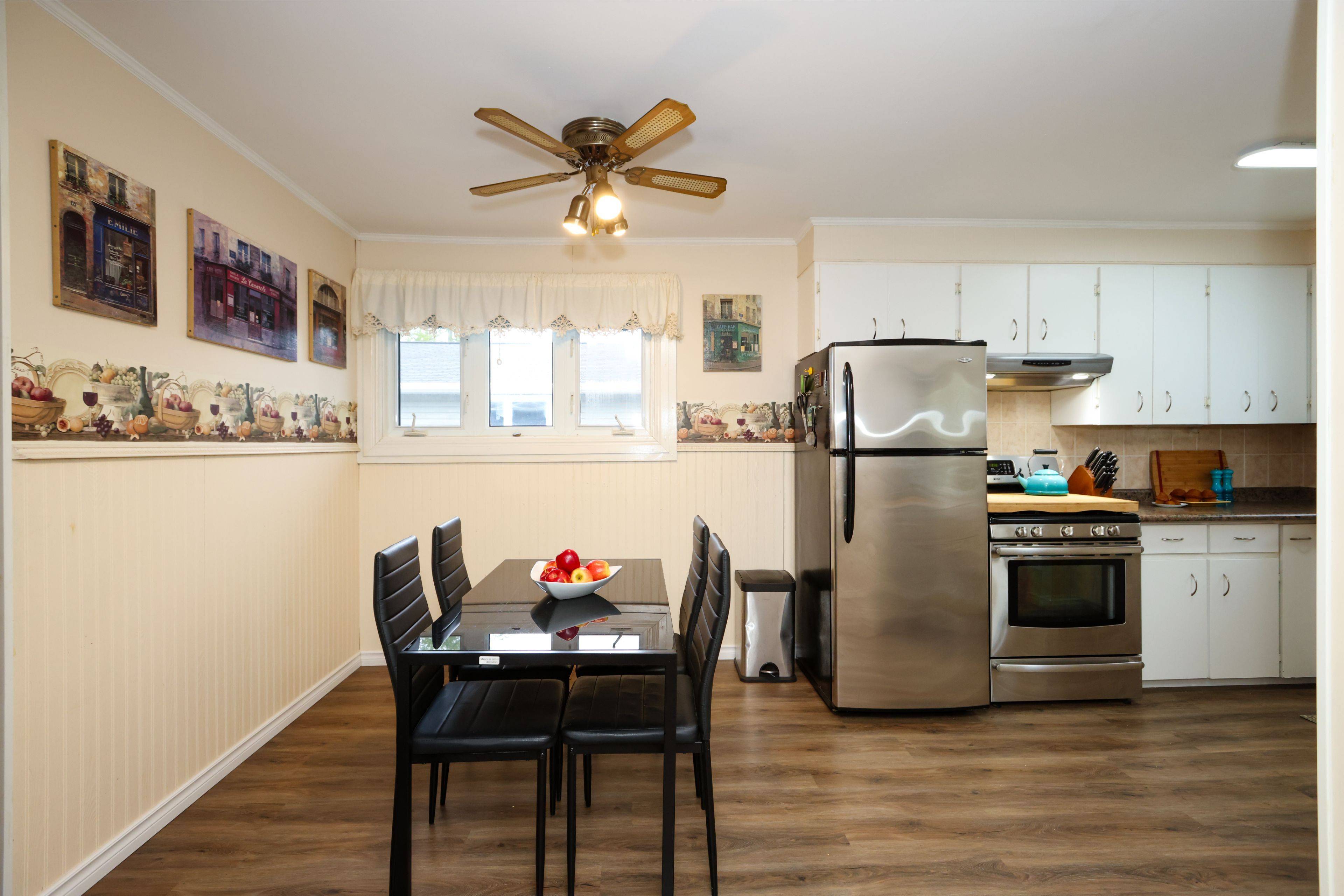 Temagami, ON P0H 2H0,31 Spruce DR