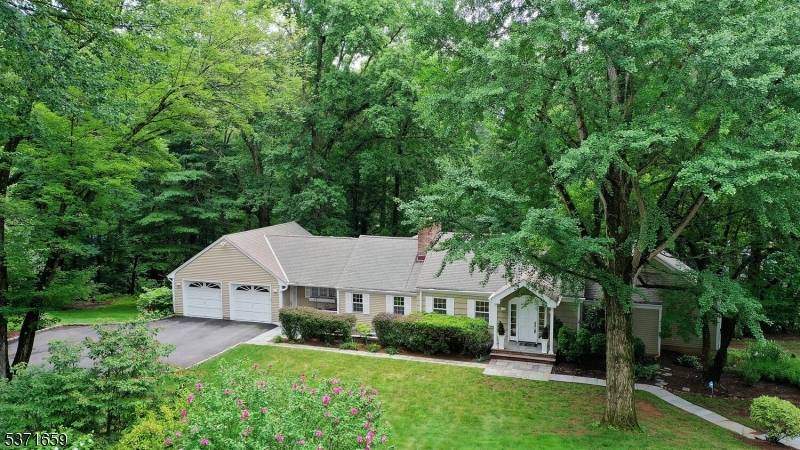Morris Twp., NJ 07960,6 Longwood Rd