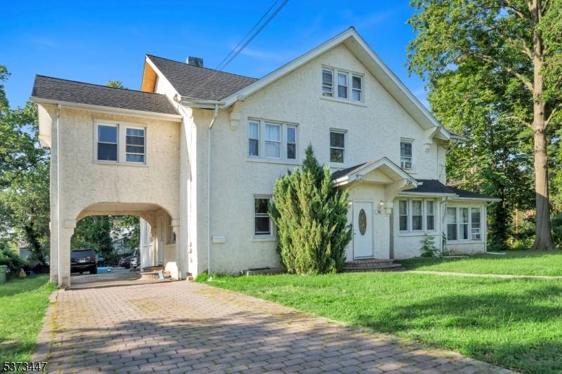 Roselle Boro, NJ 07203,216 W 6Th Ave