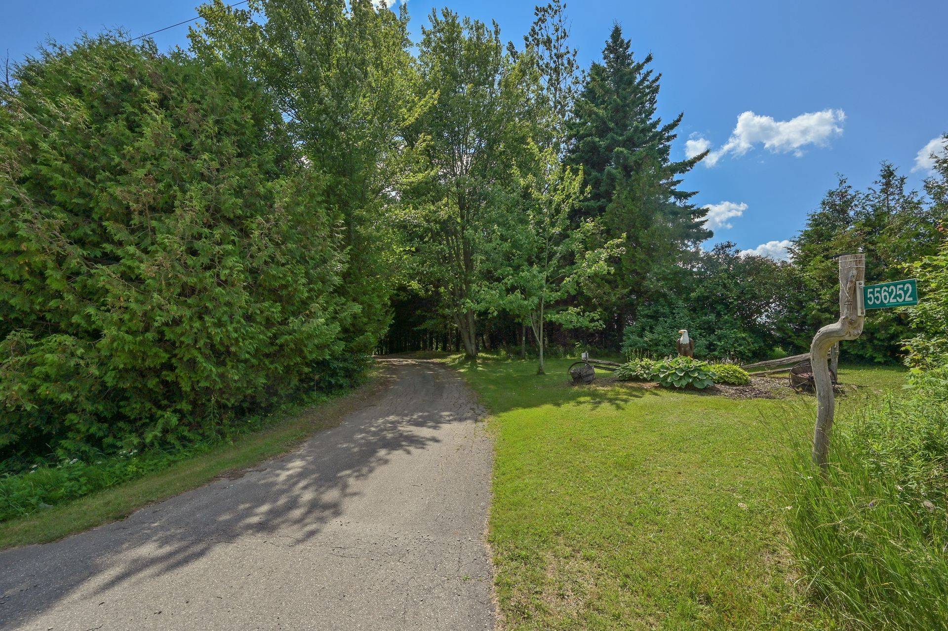 Melancthon, ON L9V 1W5,556252 Mulmur Melancthon Town Line