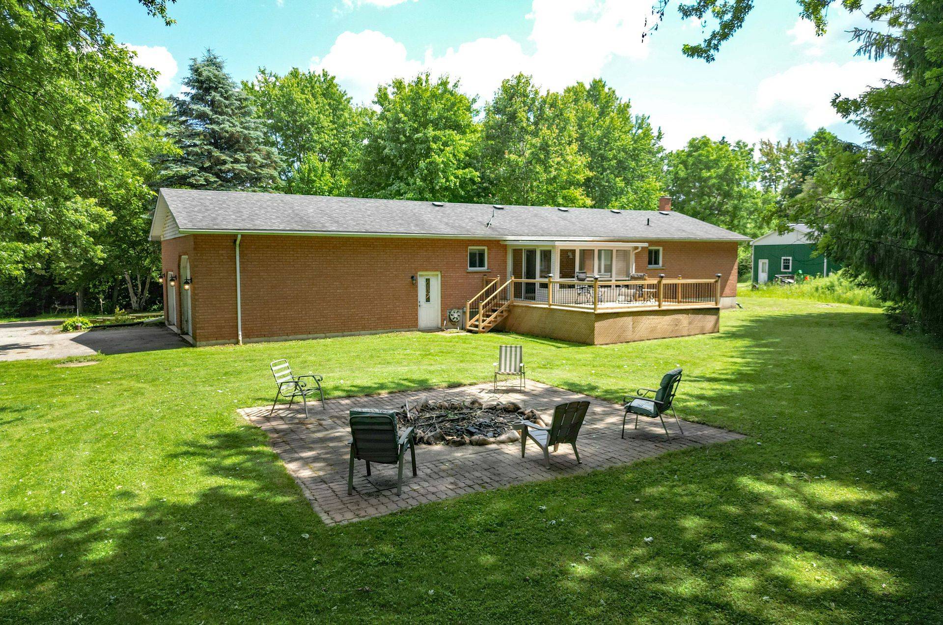 Melancthon, ON L9V 1W5,556252 Mulmur Melancthon Town Line