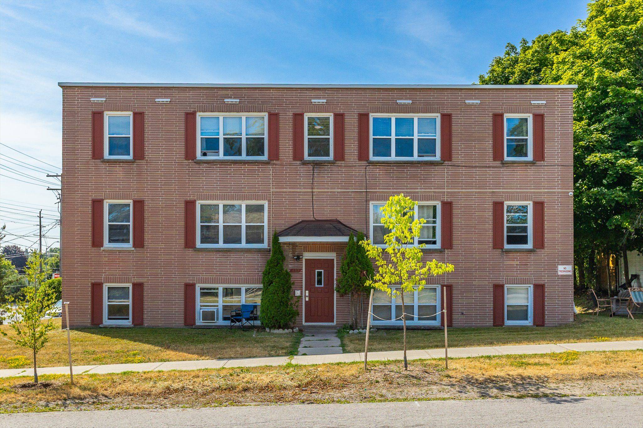 Peterborough Central, ON K9H 3A4,455 Cordach CRES