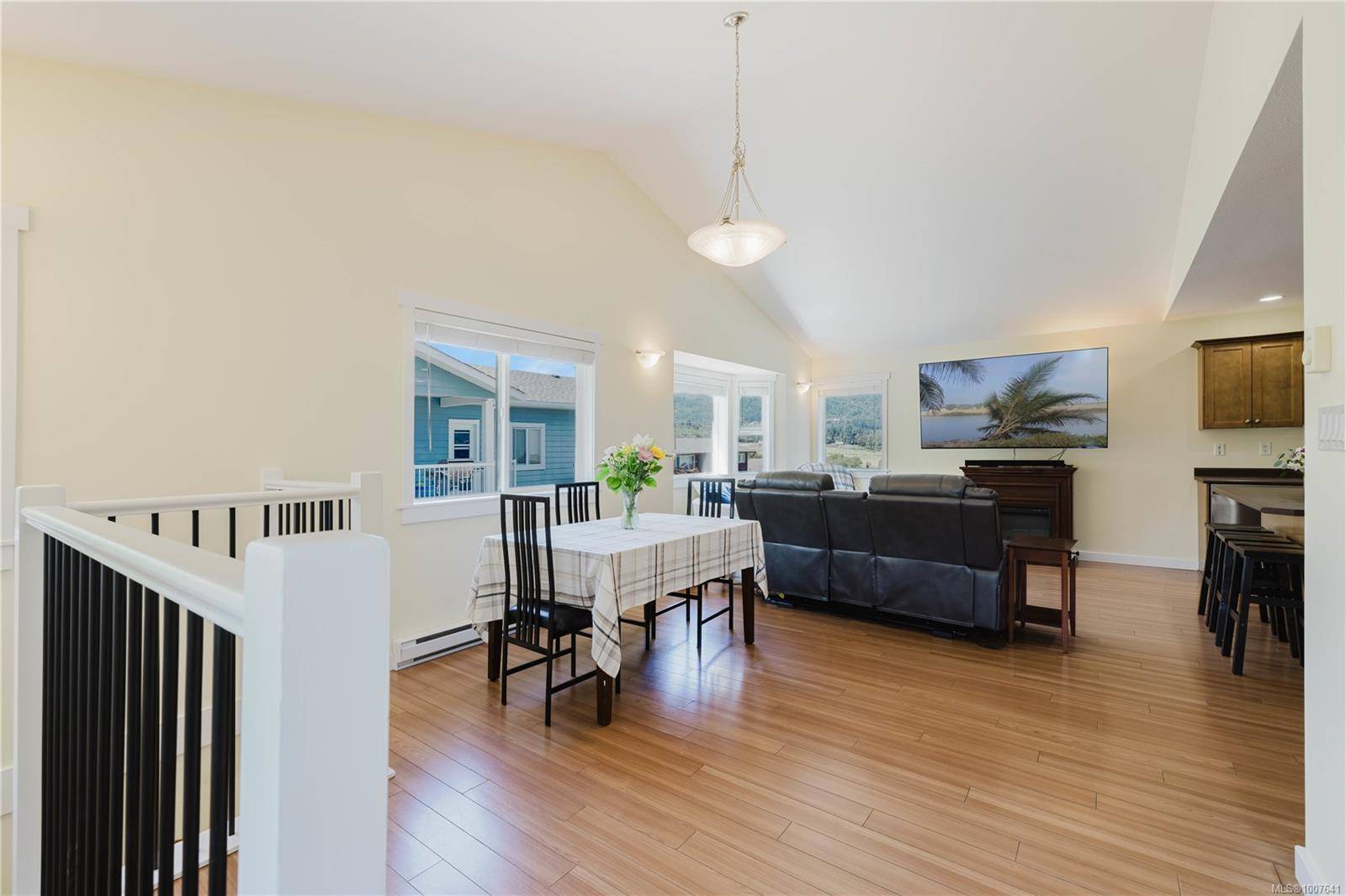 Duncan, BC V9L 0A8,6181 Drombeg Pl