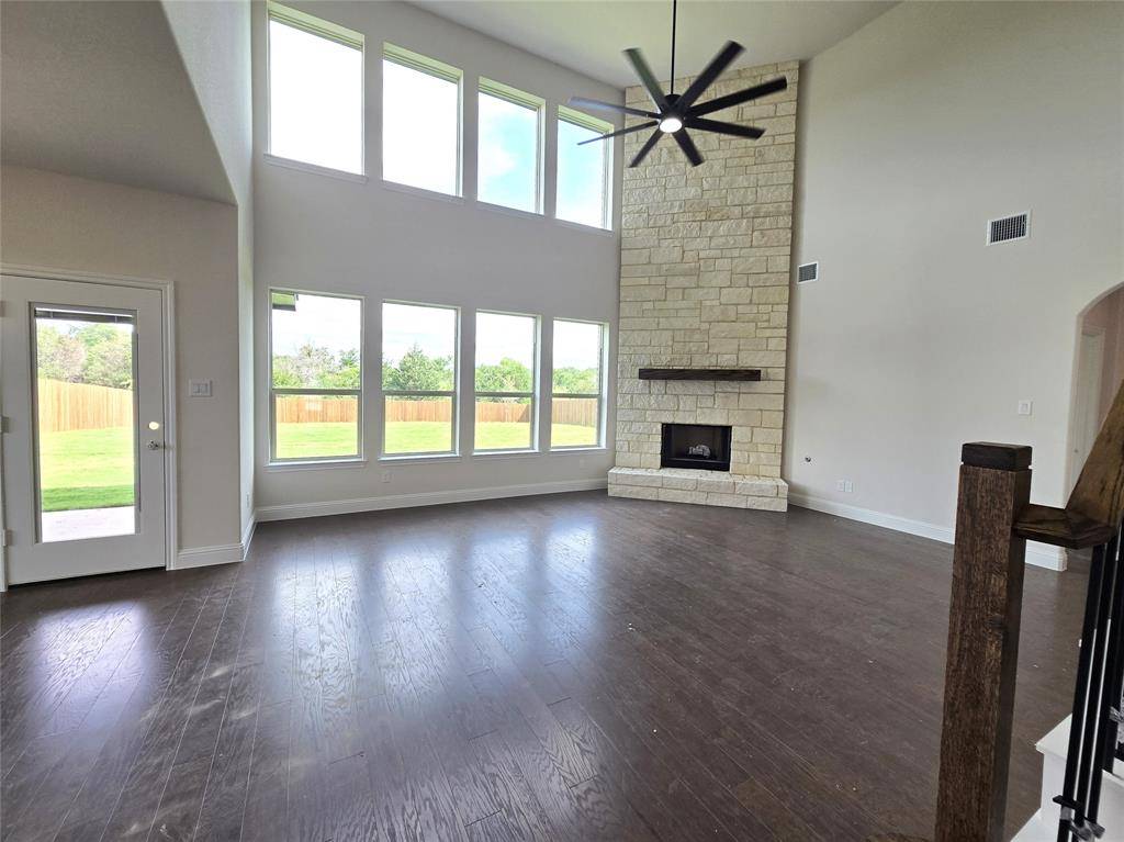 Forney, TX 75126,909 Allegro Avenue