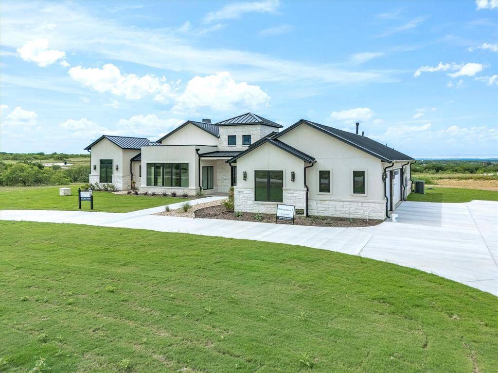 Aledo, TX 76008,512 Sabine Drive