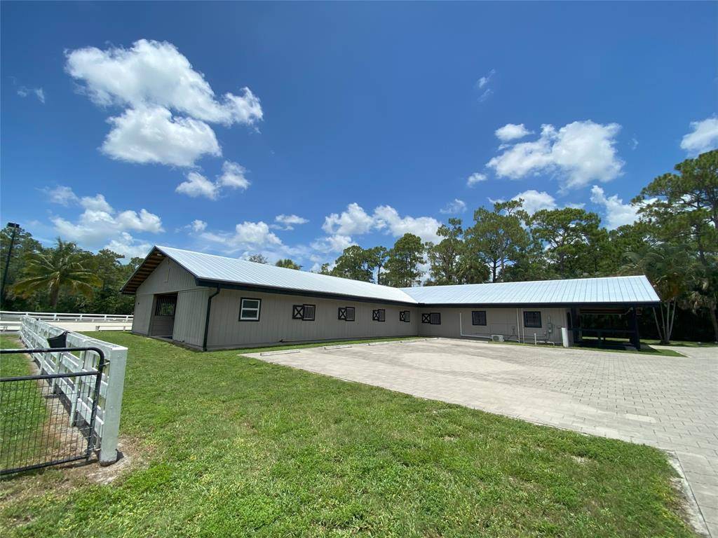 Loxahatchee, FL 33470,2315 Deer Run Blvd