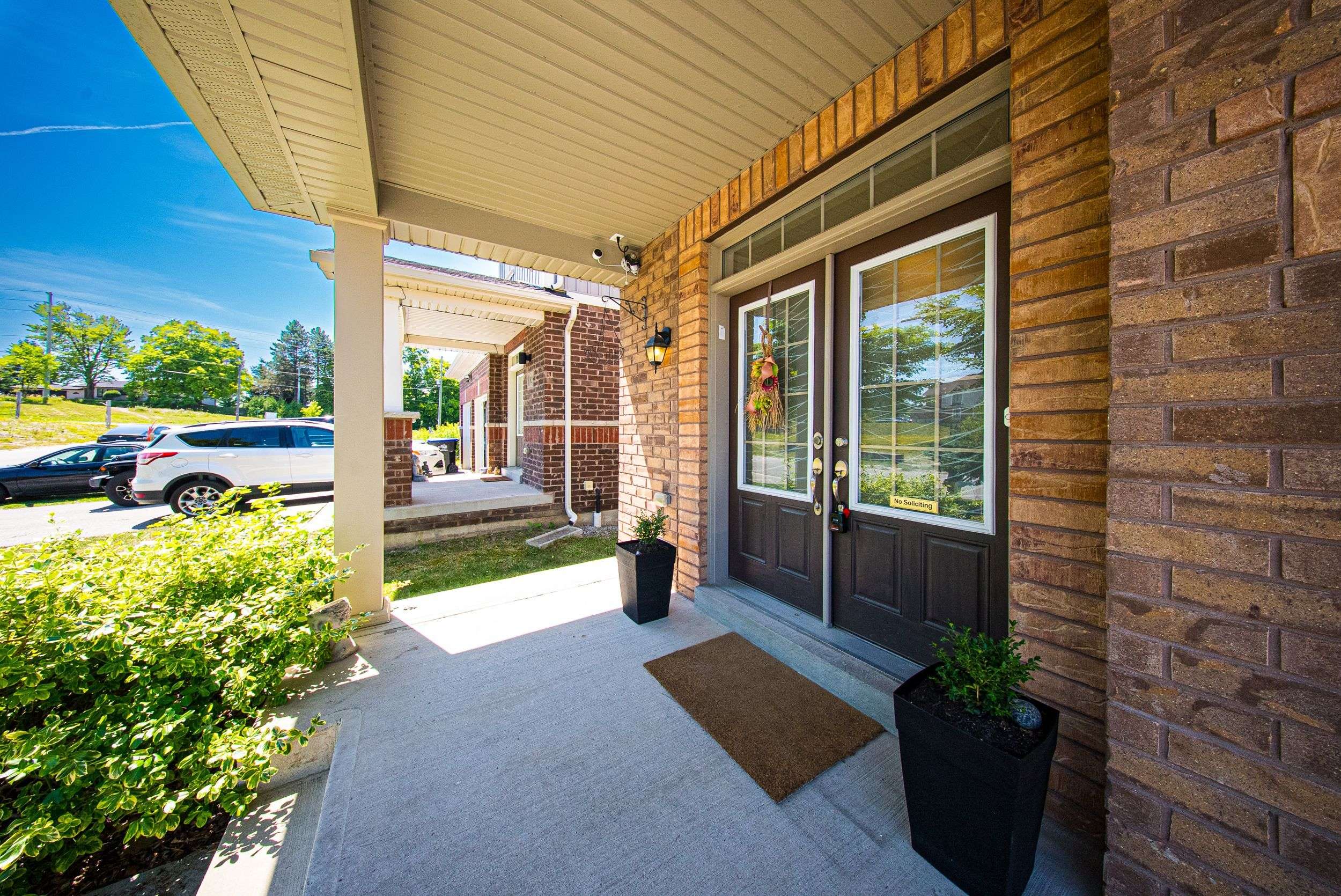 New Tecumseth, ON L9R 0L2,80 Cauthers CRES
