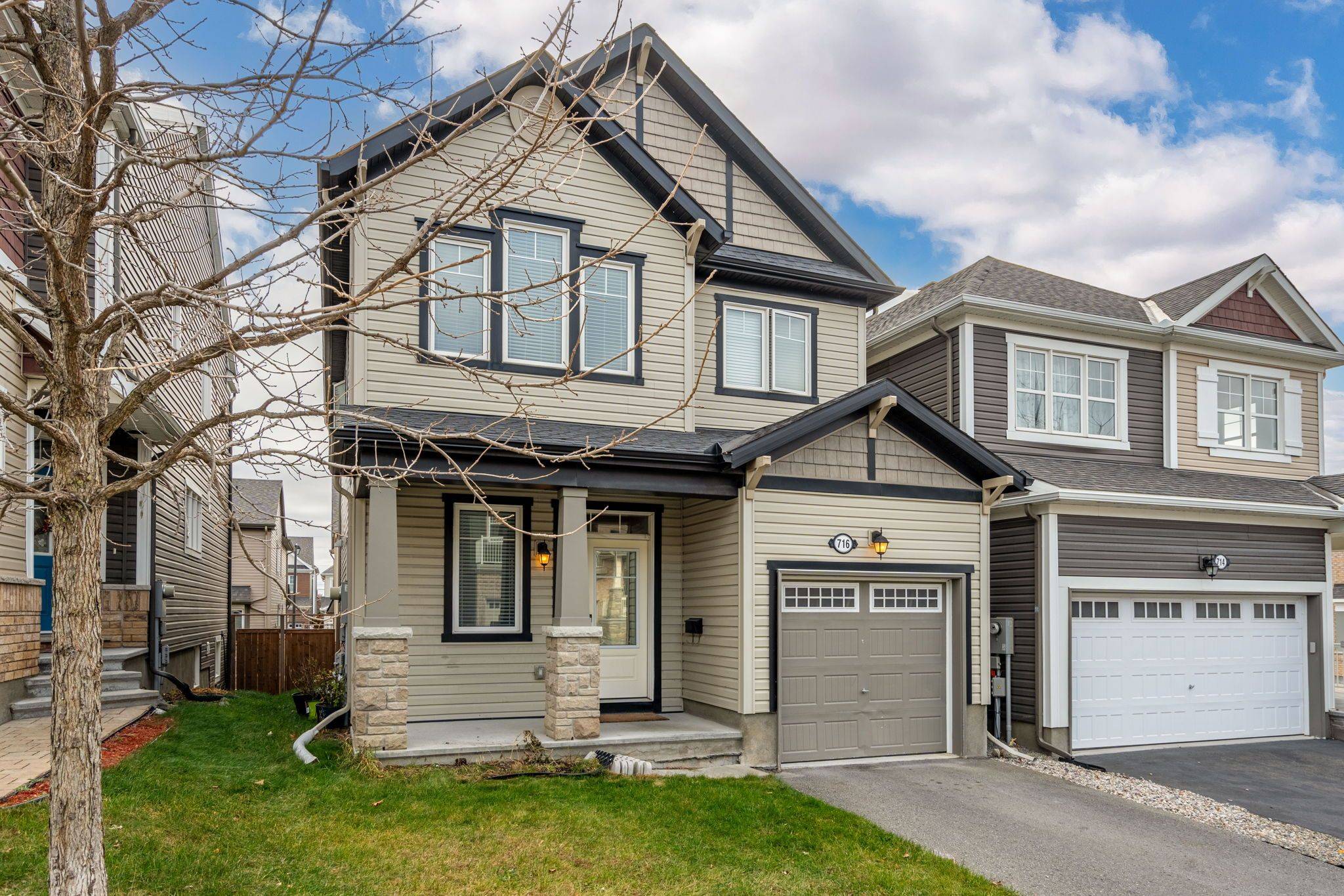 Kanata, ON K2M 0L4,716 Summergaze ST