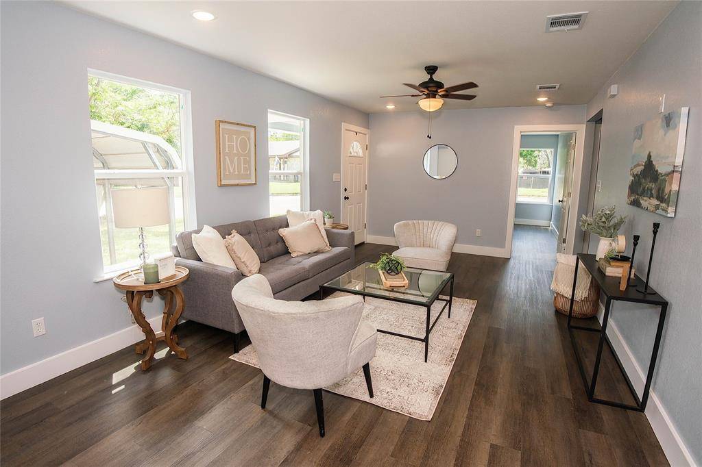 Bowie, TX 76230,401 Miller Street