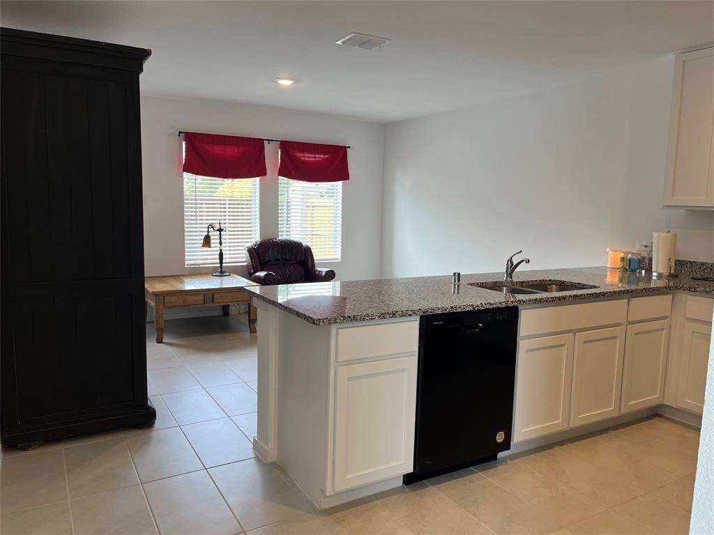 Princeton, TX 75407,922 Grebe Drive