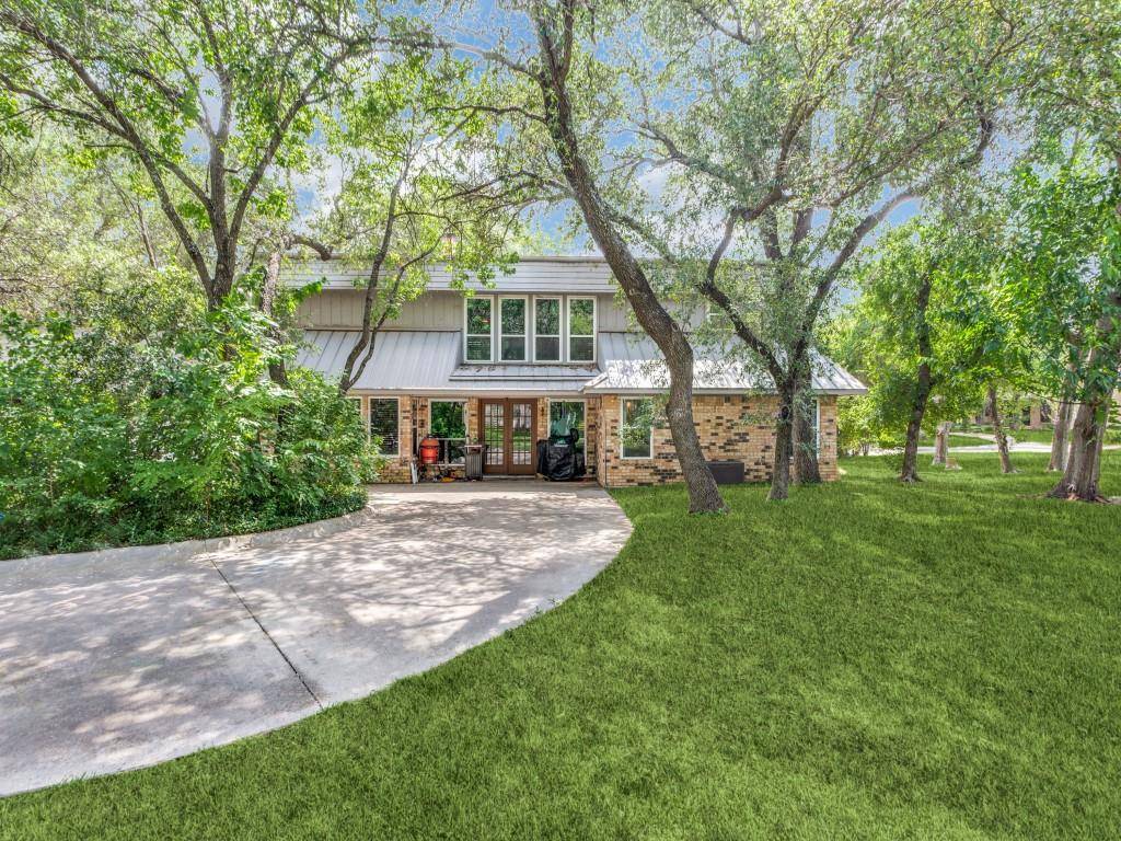 Fort Worth, TX 76179,7905 Skylake Drive