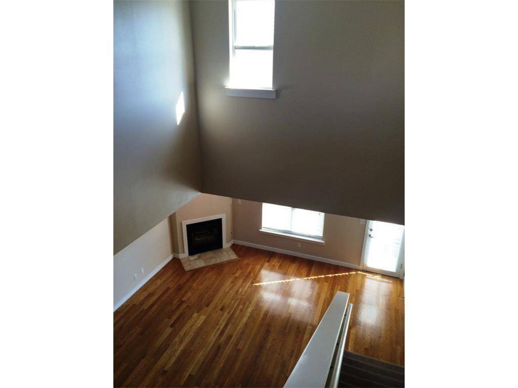 Dallas, TX 75219,3922 Gilbert Avenue #202