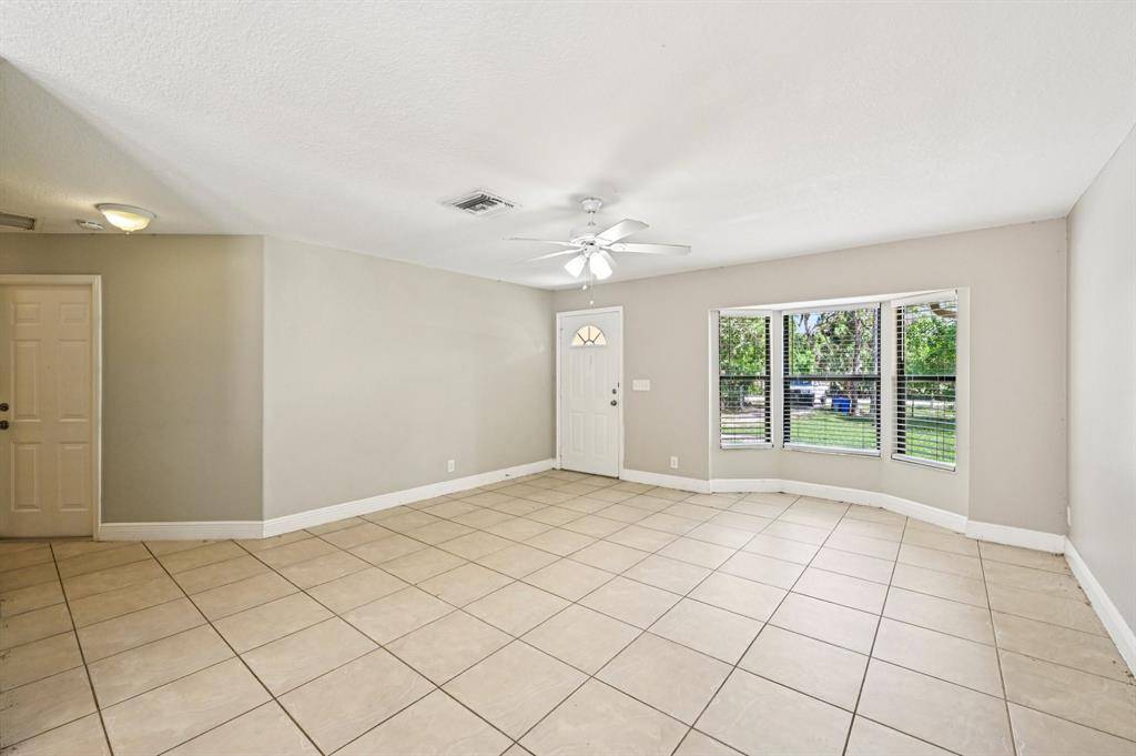 The Acreage, FL 33470,17413 N 42nd Rd N