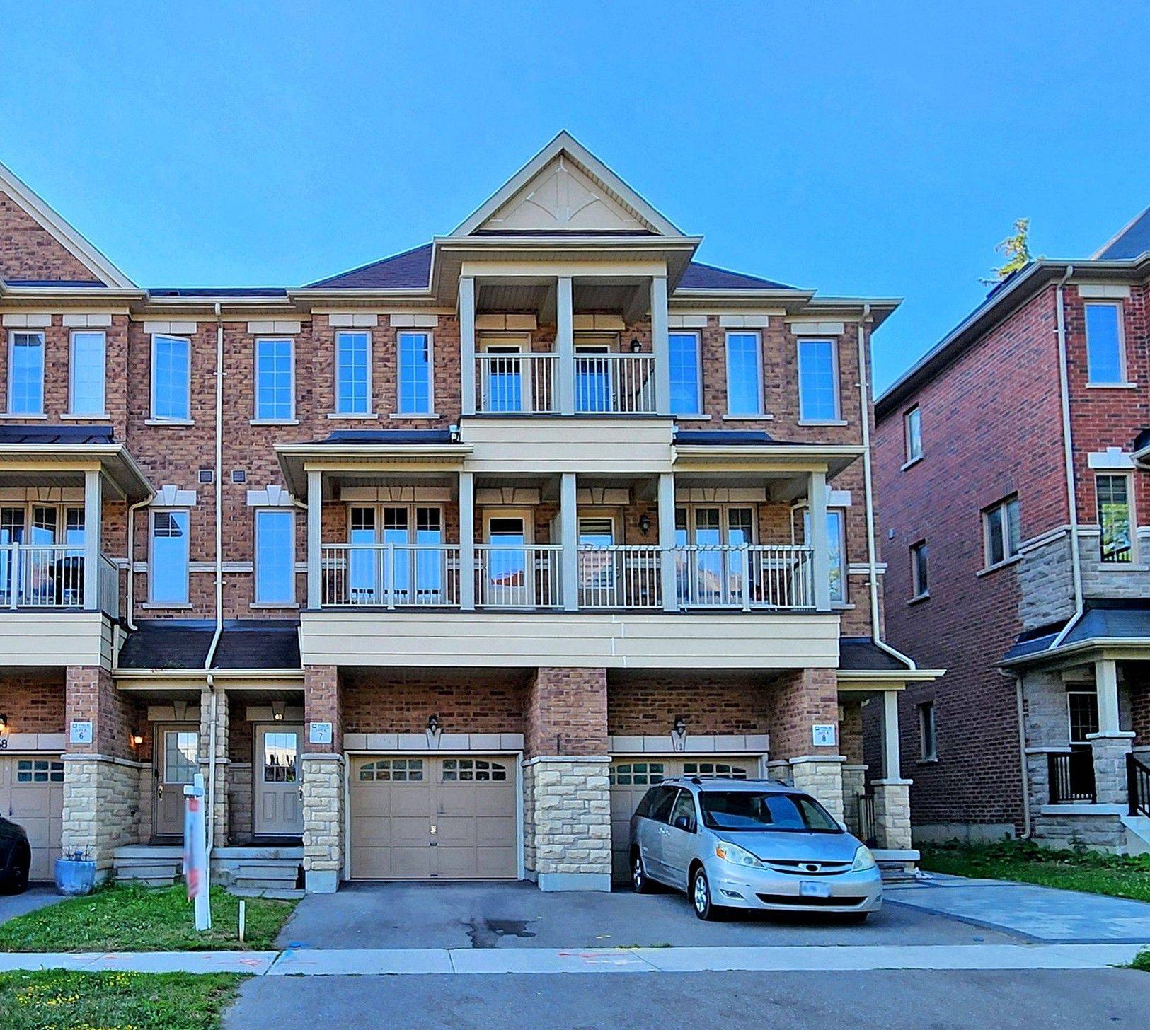 Markham, ON L6E 0R6,40 Battista Perri DR