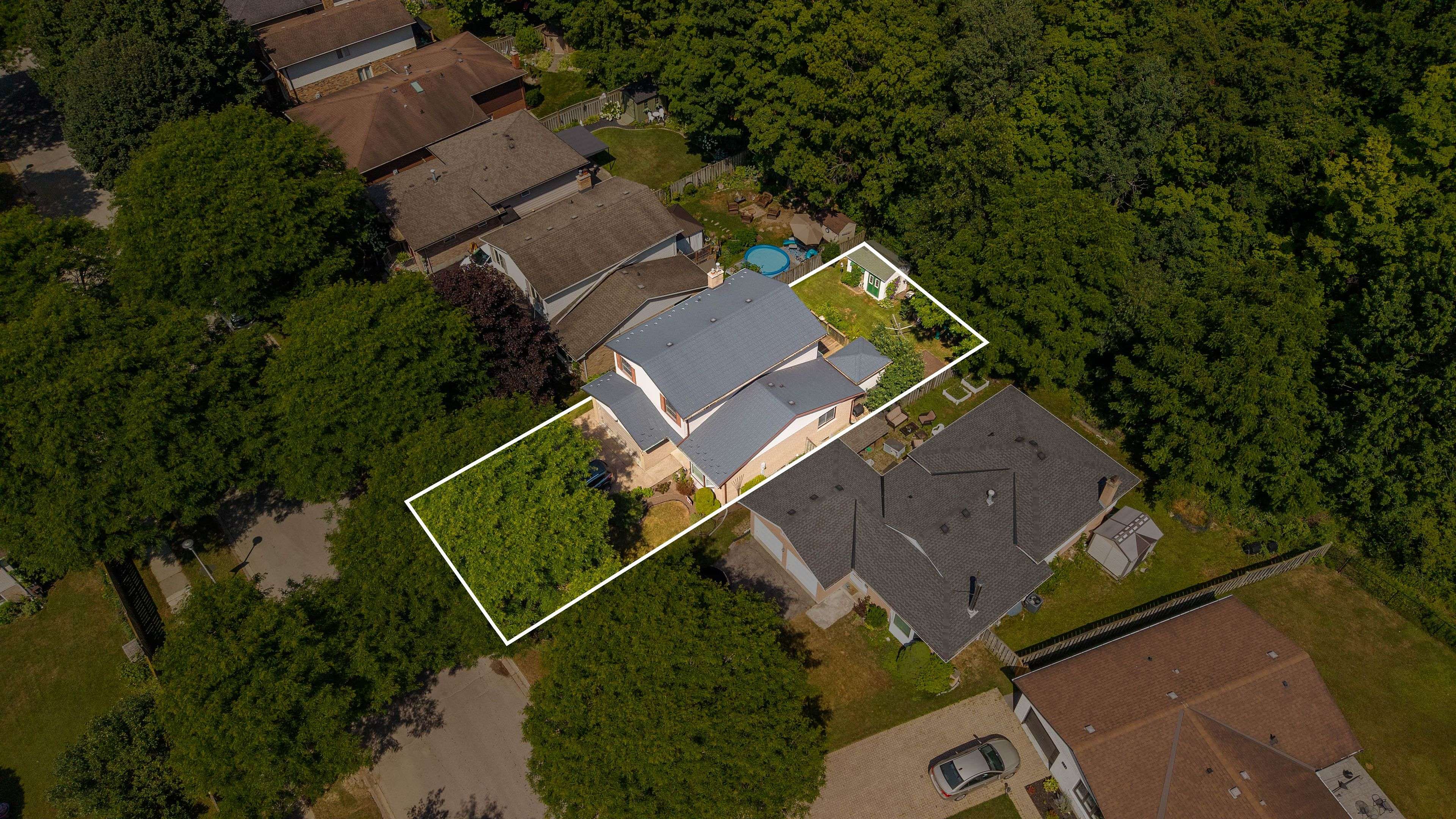 London North, ON N5X 2R9,124 Grenfell CRES