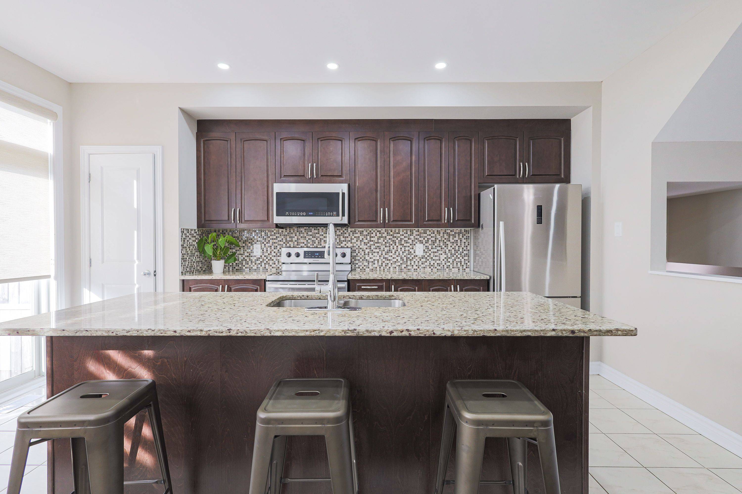 Barrhaven, ON K2J 6G4,119 Ramsgrange ST