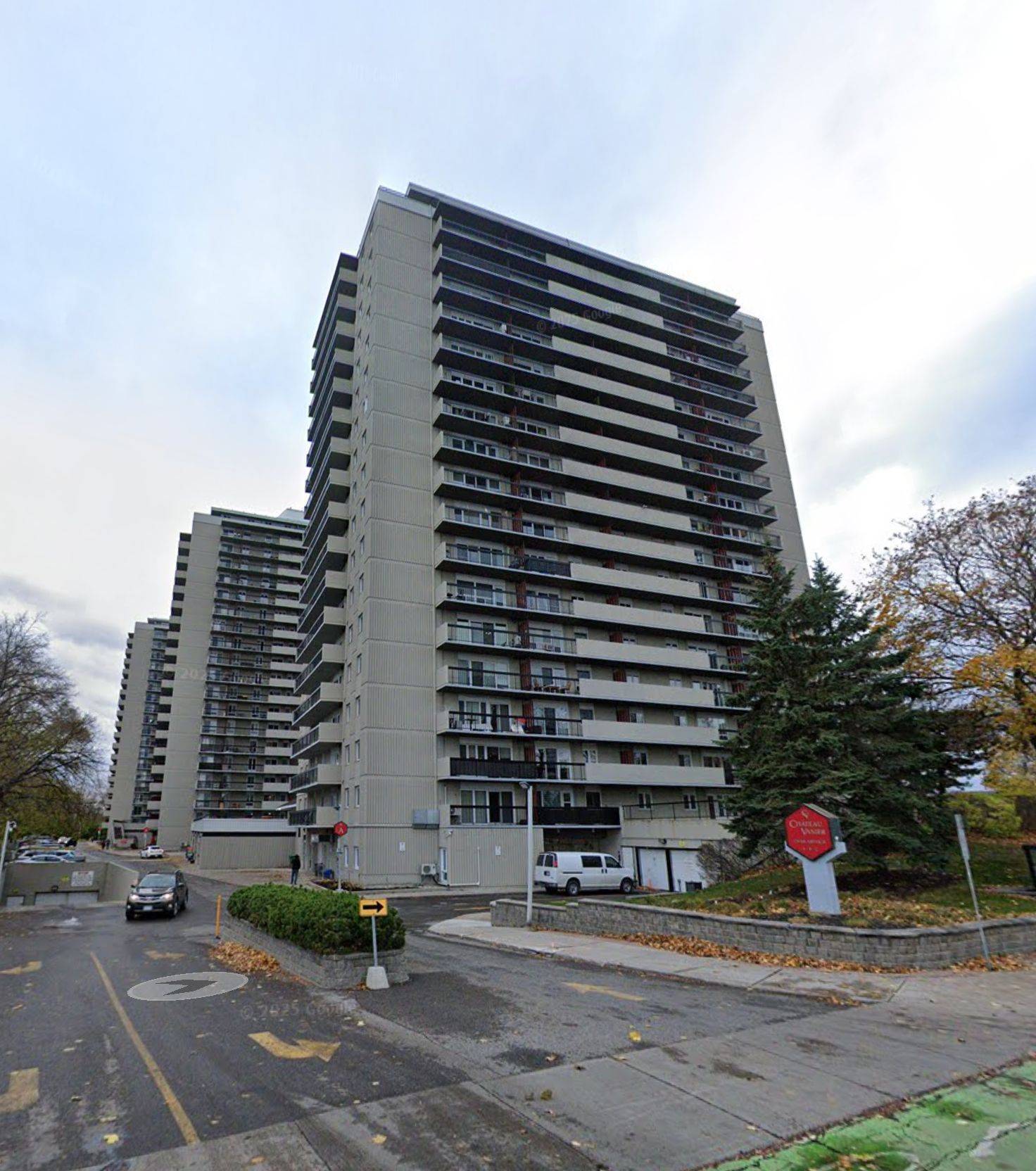 Vanier And Kingsview Park, ON K1L 8E7,158C McArthur AVE #1607
