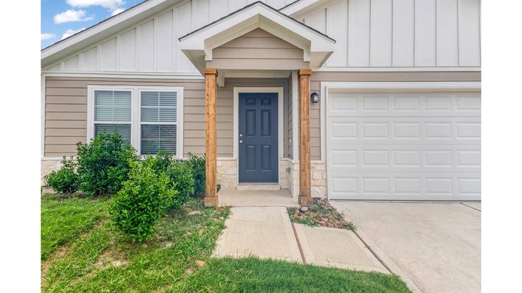 Bryan, TX 77807,6014 Crest Bridge Court