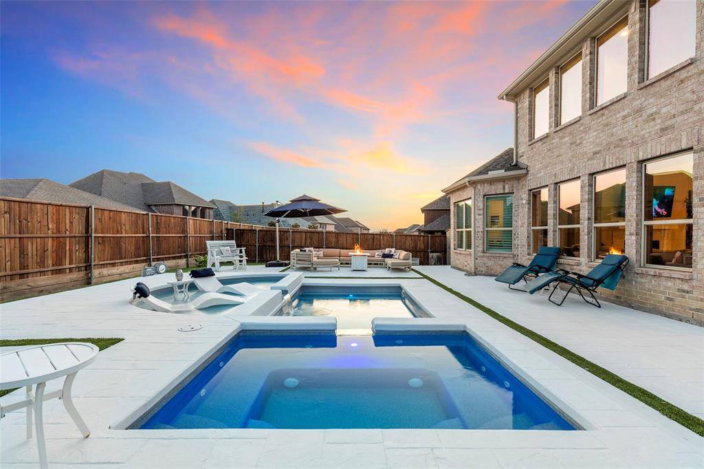 The Colony, TX 75056,5841 Willow Lane