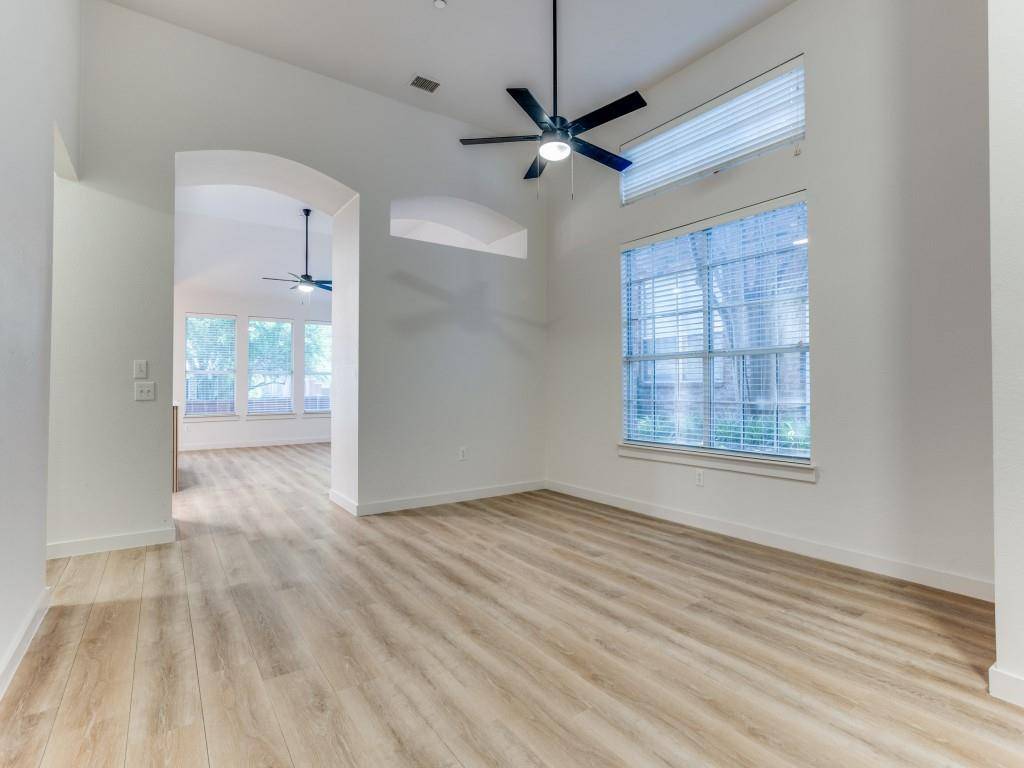 Plano, TX 75025,9816 Clocktower Court
