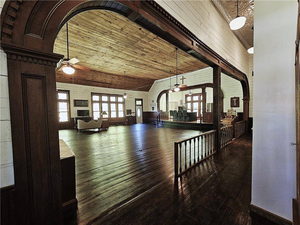 Thornton, TX 76687,1100 Tyler Street