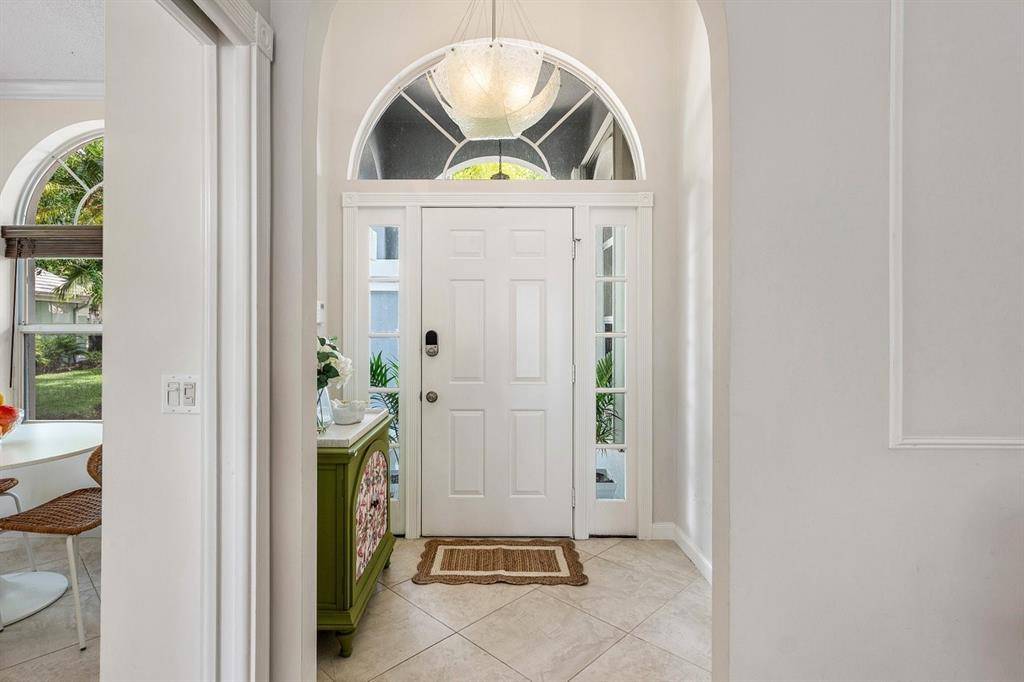 West Palm Beach, FL 33409,2860 Wilderness Rd
