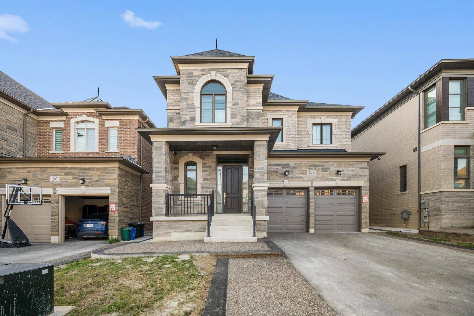 Vaughan, ON L3L 0E6,199 Wainfleet CRES
