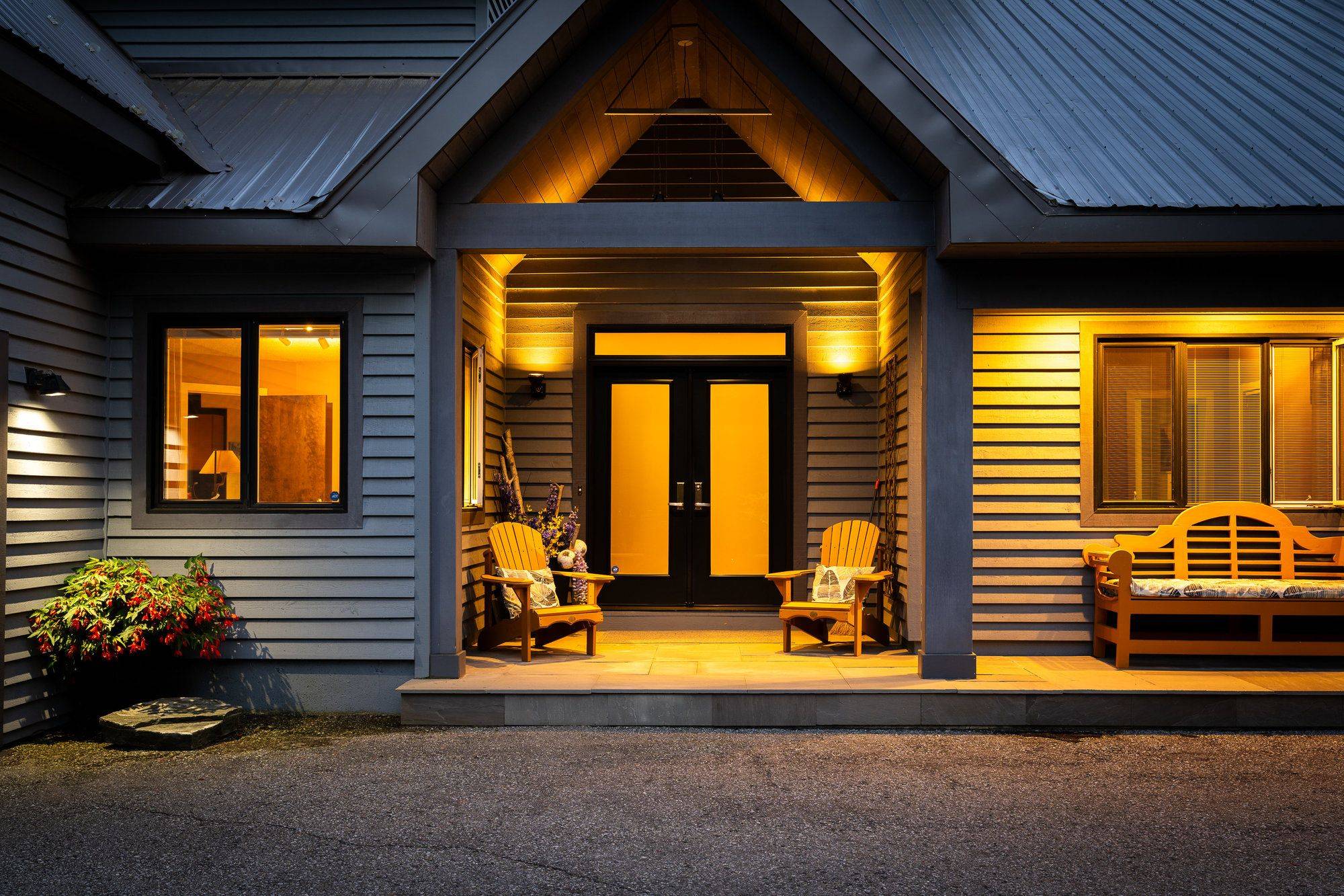 Collingwood, ON L9Y 4W7,23 Forest DR