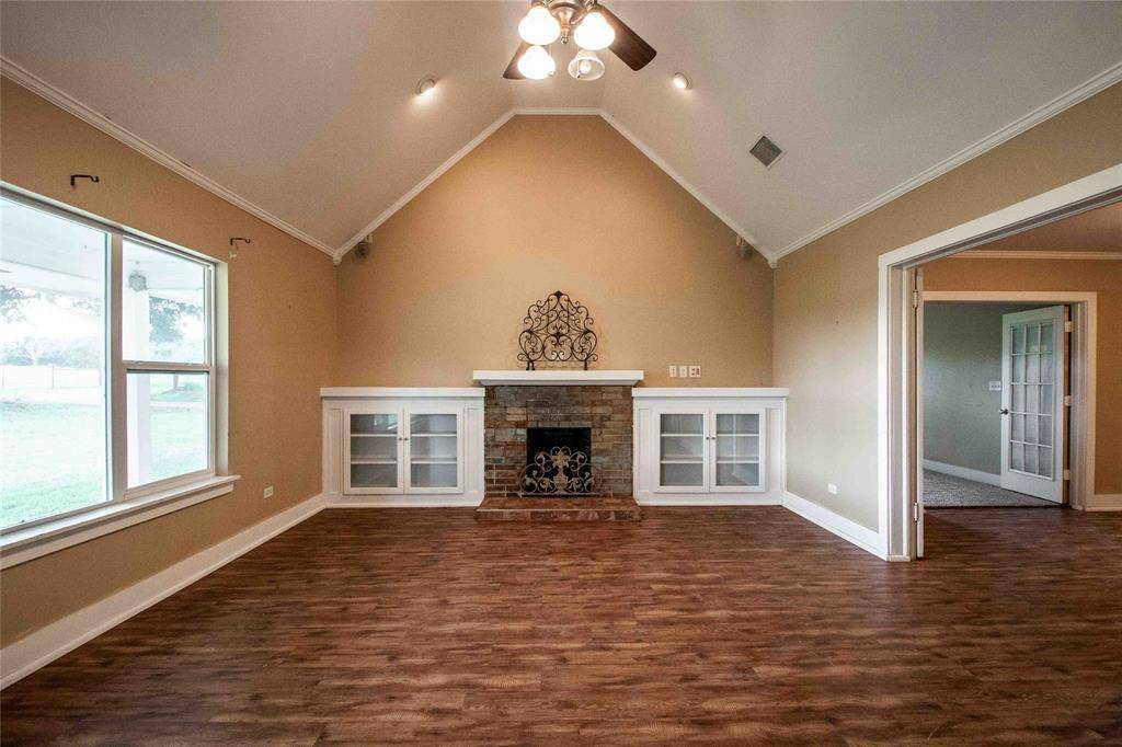 Van, TX 75790,301 VZ County Road 1416